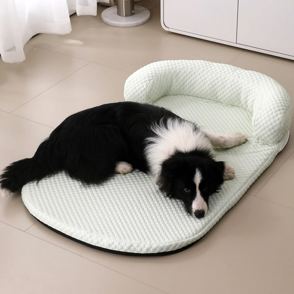 Cooling Dog Bed – Breathable Ice Silk Pet Bed with Pillow